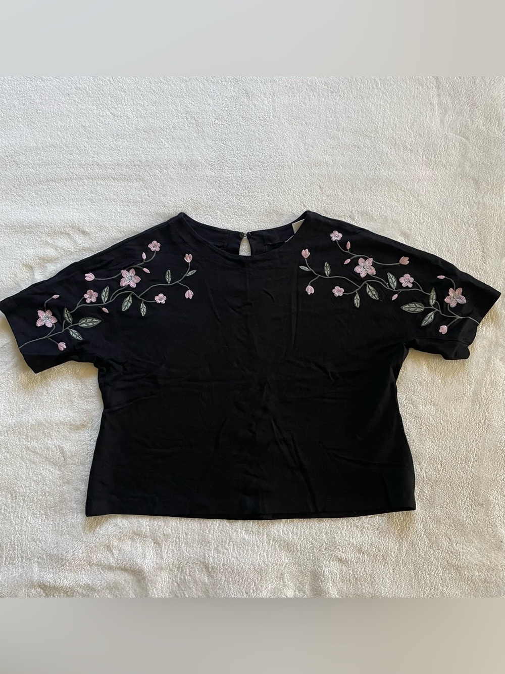 H&M Black Box Tee with Embroidery Floral Shoulders size M